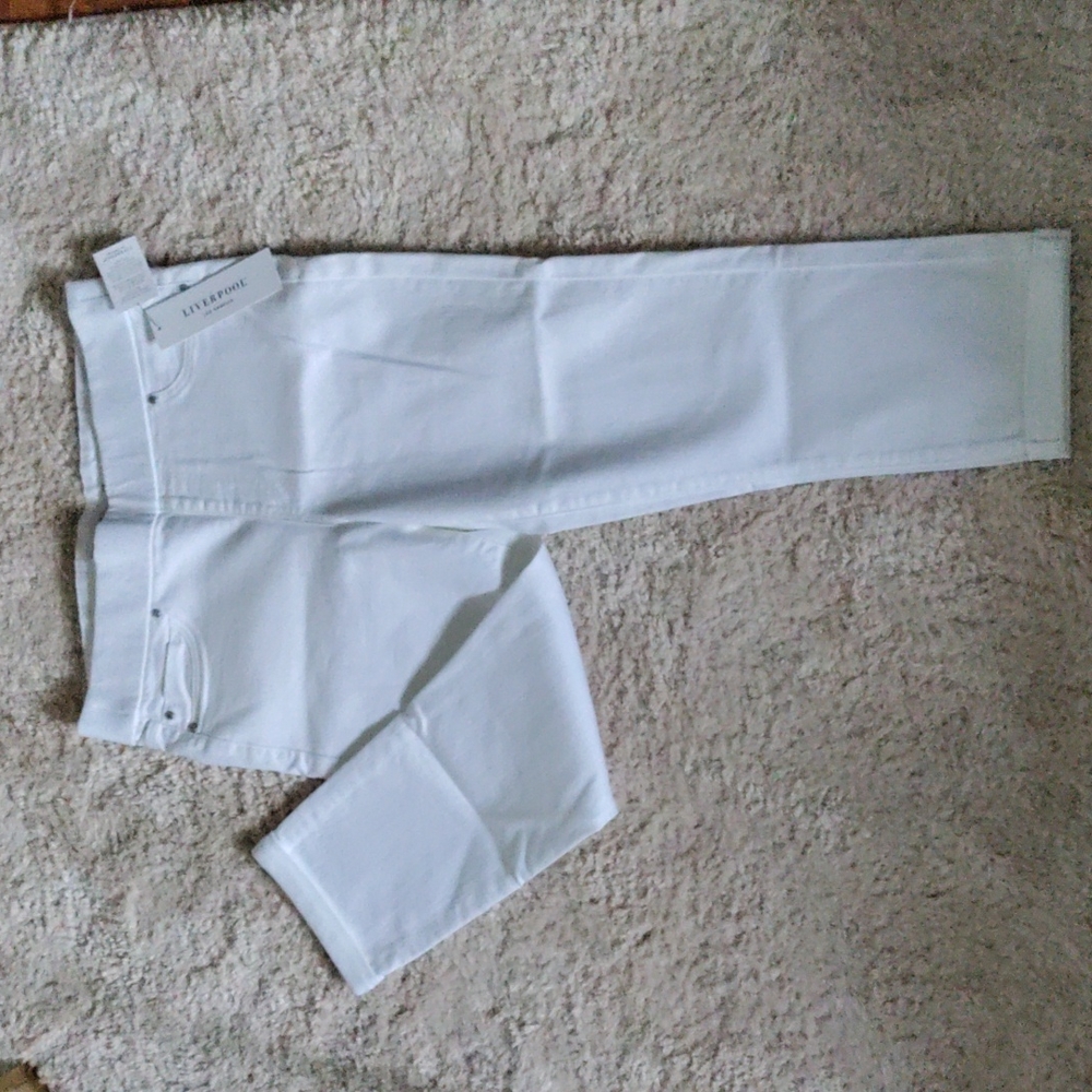 Capri Jeans